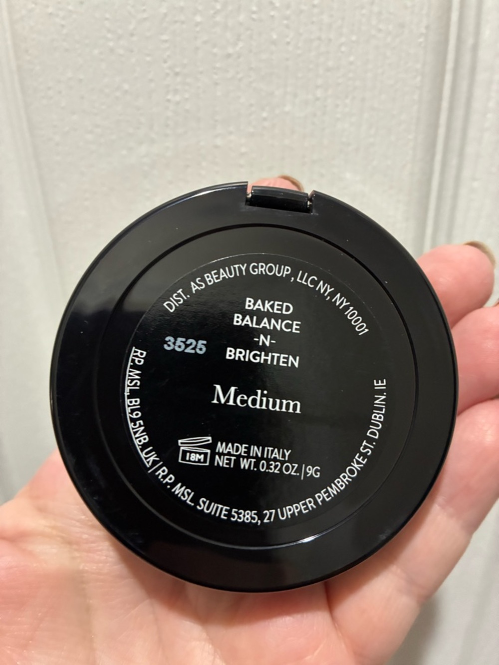 [ FINAL price ] L.G. Balance & Brighten Color Correcting Foundation in Medium - Picture 2 of 3